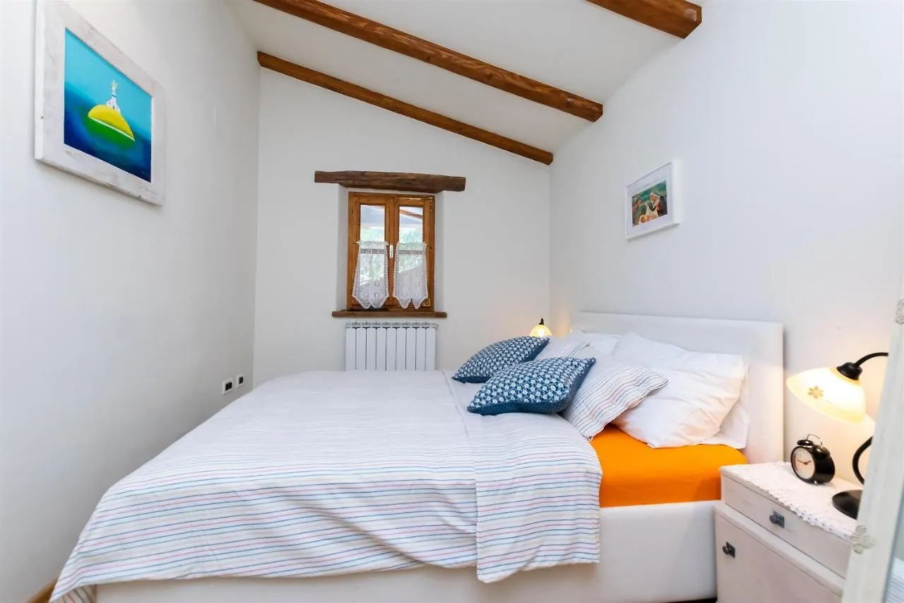 House Rada I Stanisav Villa Moscenicka Draga